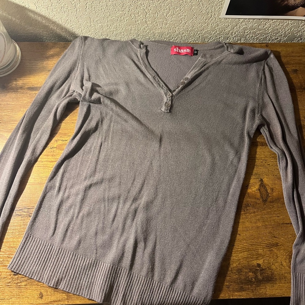 Shasa Gray Women’s longsleeve